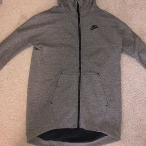 Grey Nike Oversized Tech Fleece Zip-up Jacket